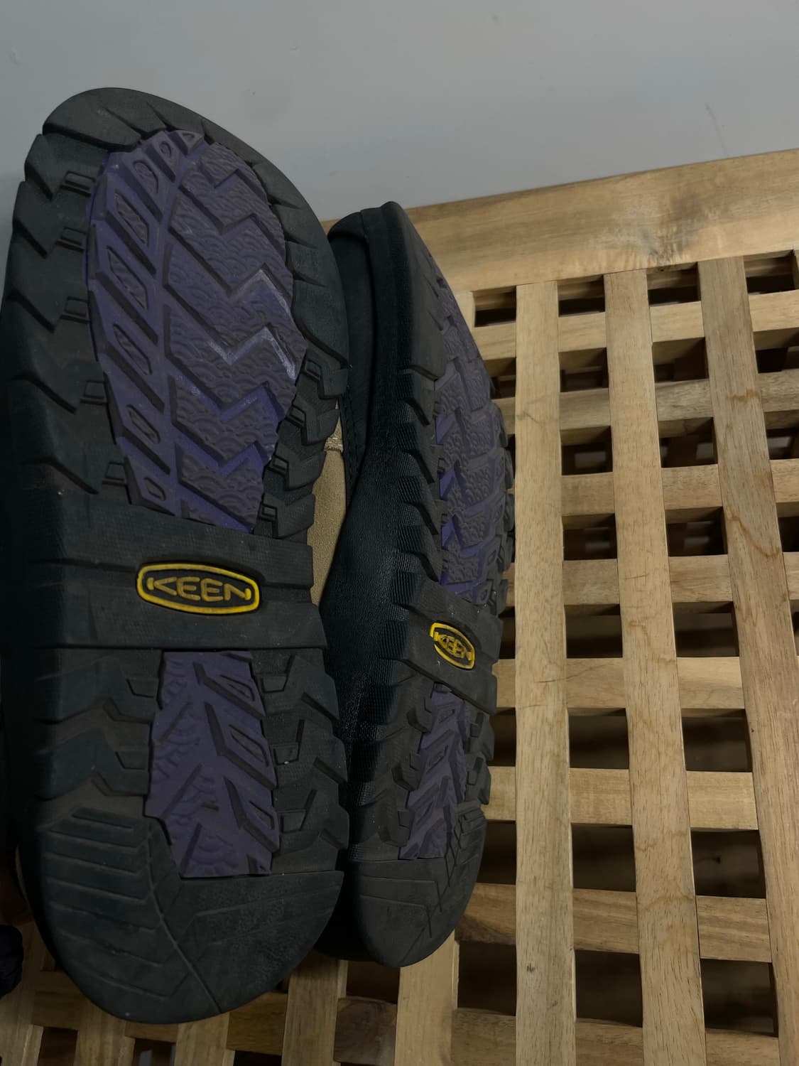 킨 KEEN 재스퍼 스니커즈 255mm 상품이미지6