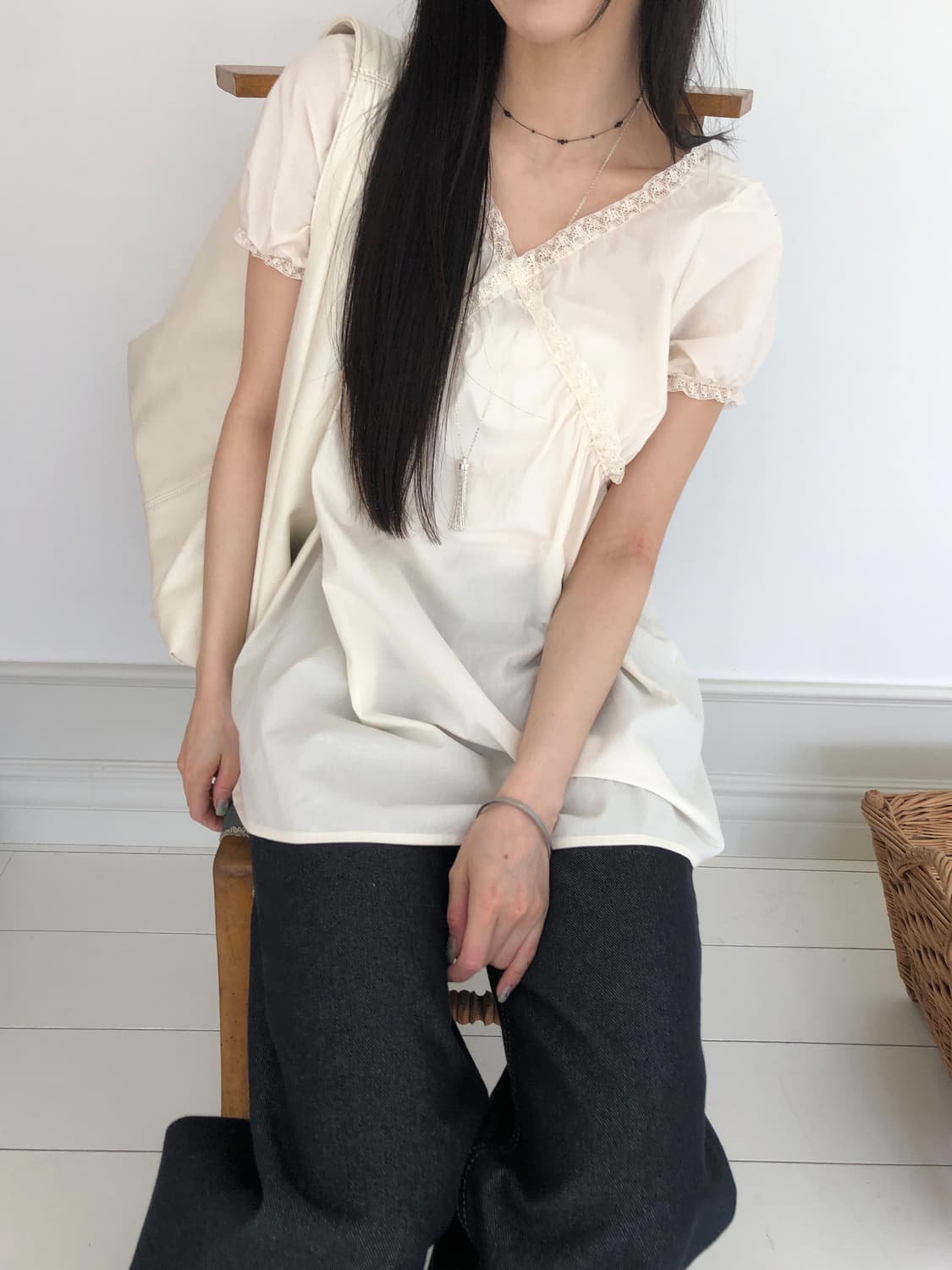 릿킴 BEBE FLARE BLOUSE 새상품 상품이미지5