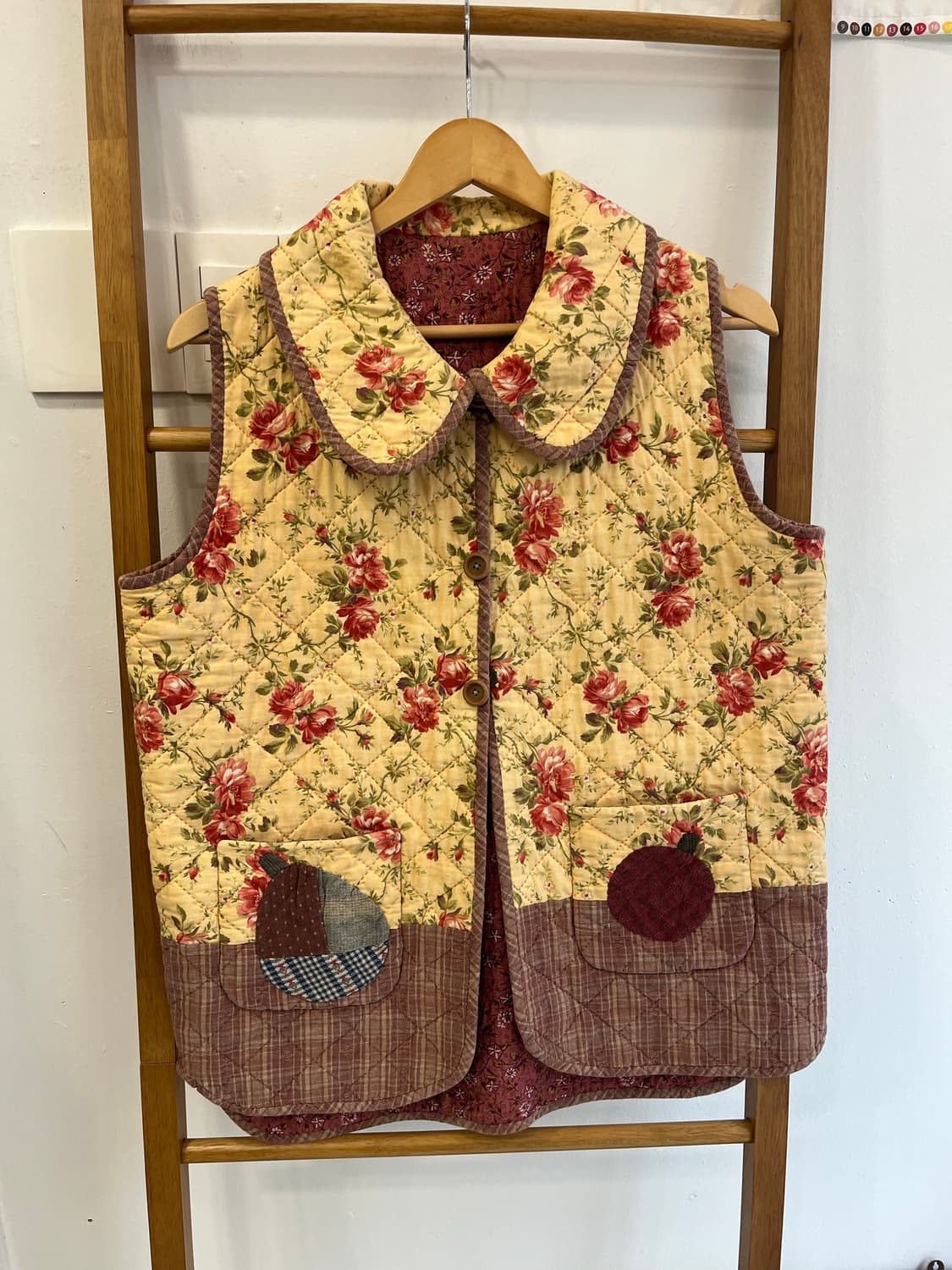 플라워 패턴 자수 퀼트 누빔 조끼 베스트 상품이미지1