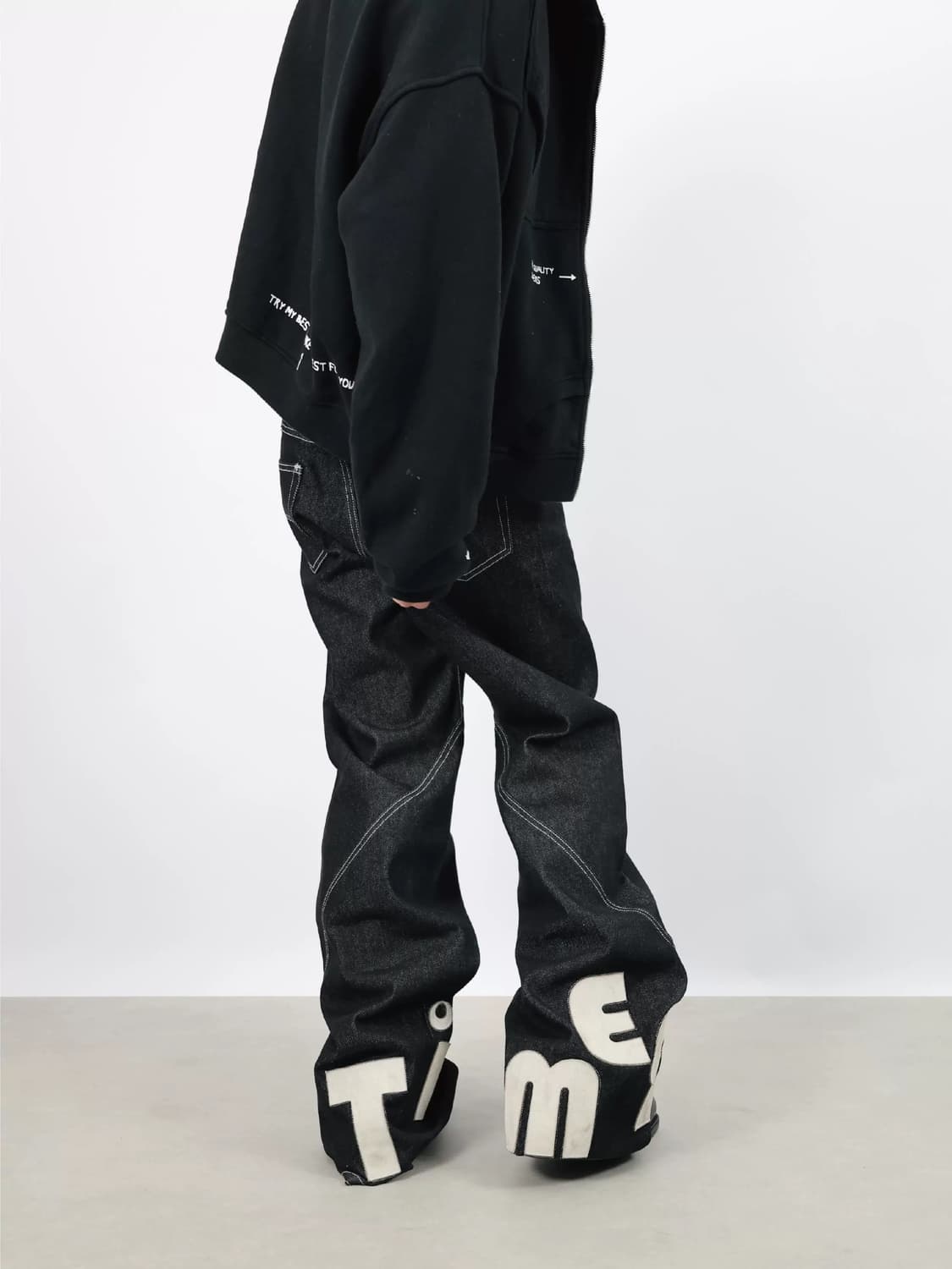 Structured Leather Patch Flare Denim Pan 상품이미지2