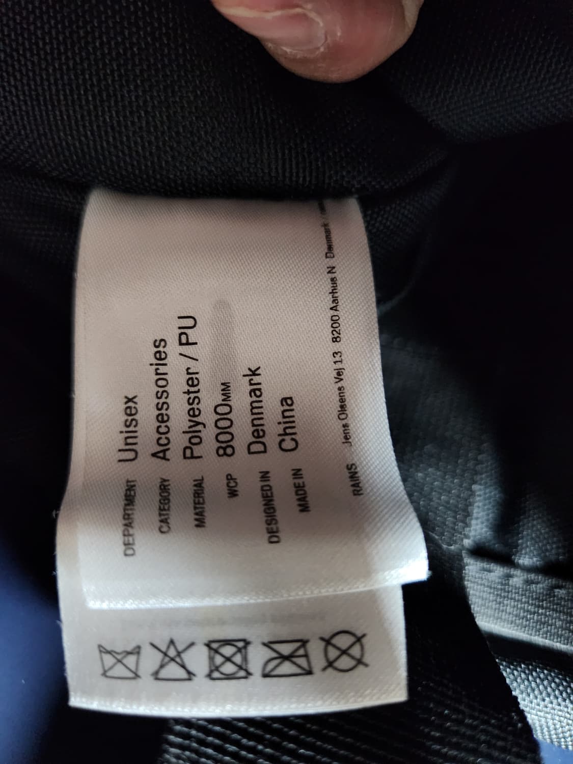 레인스 롤탑 백팩 네이비 상품이미지7