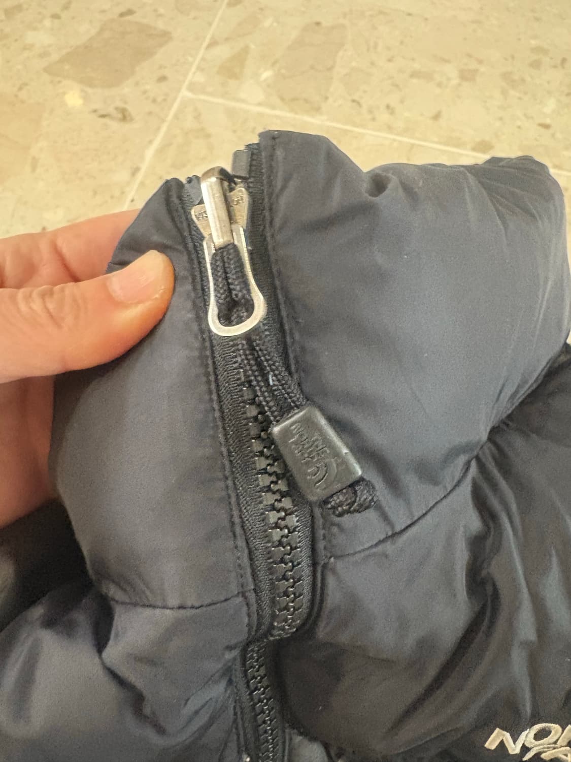 노스페이스 눕시 메탈그레이 m 상품이미지4