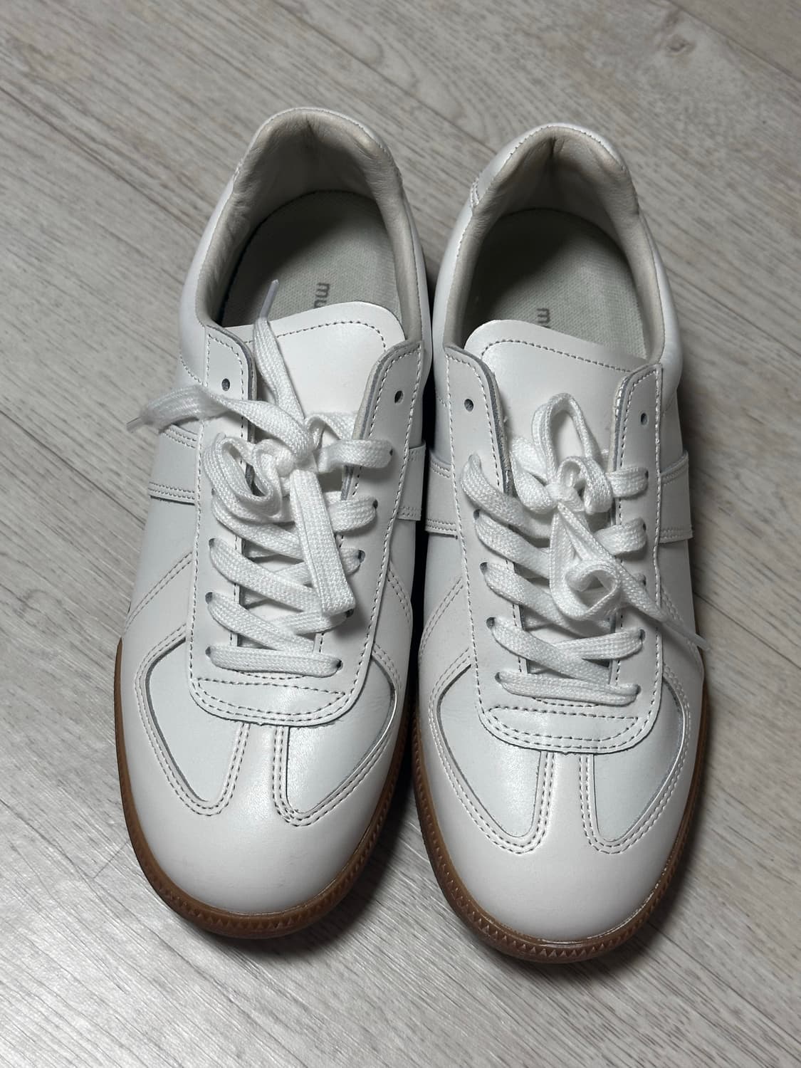 무신사 스탠다드 독일군 올화이트 245 상품이미지1