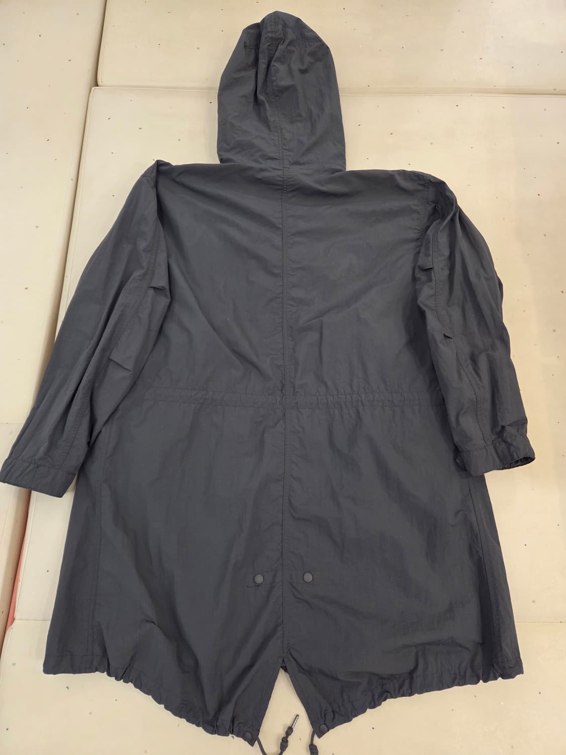 유니클로 포켓터블 피쉬테일 파카 상품이미지7