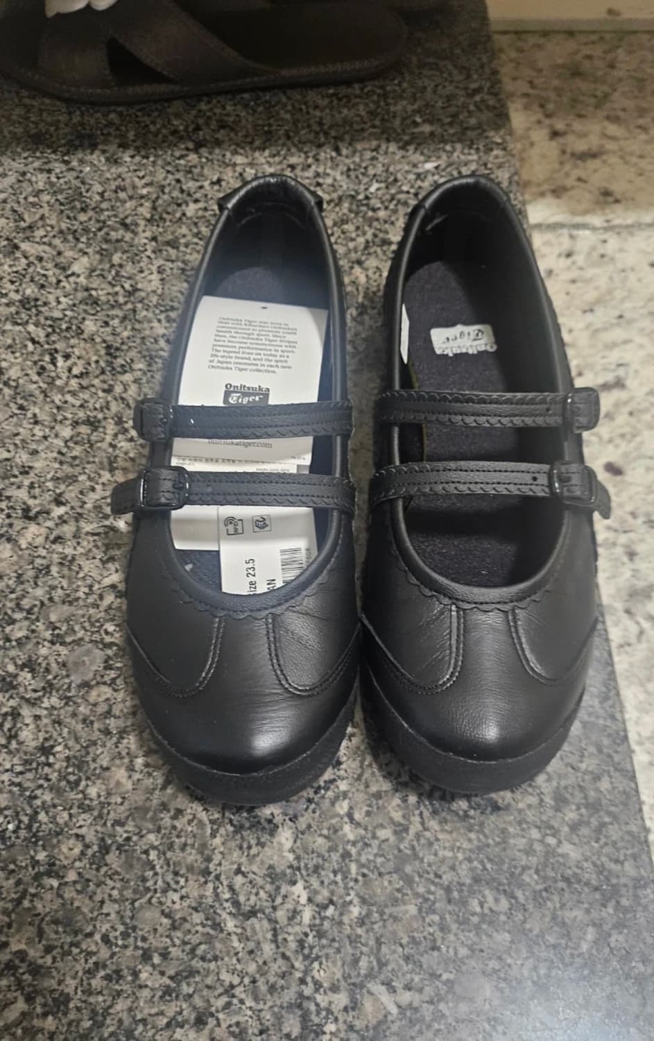 오니츠카타이거 멕시코 66 메리제인 블랙 235 상품이미지1
