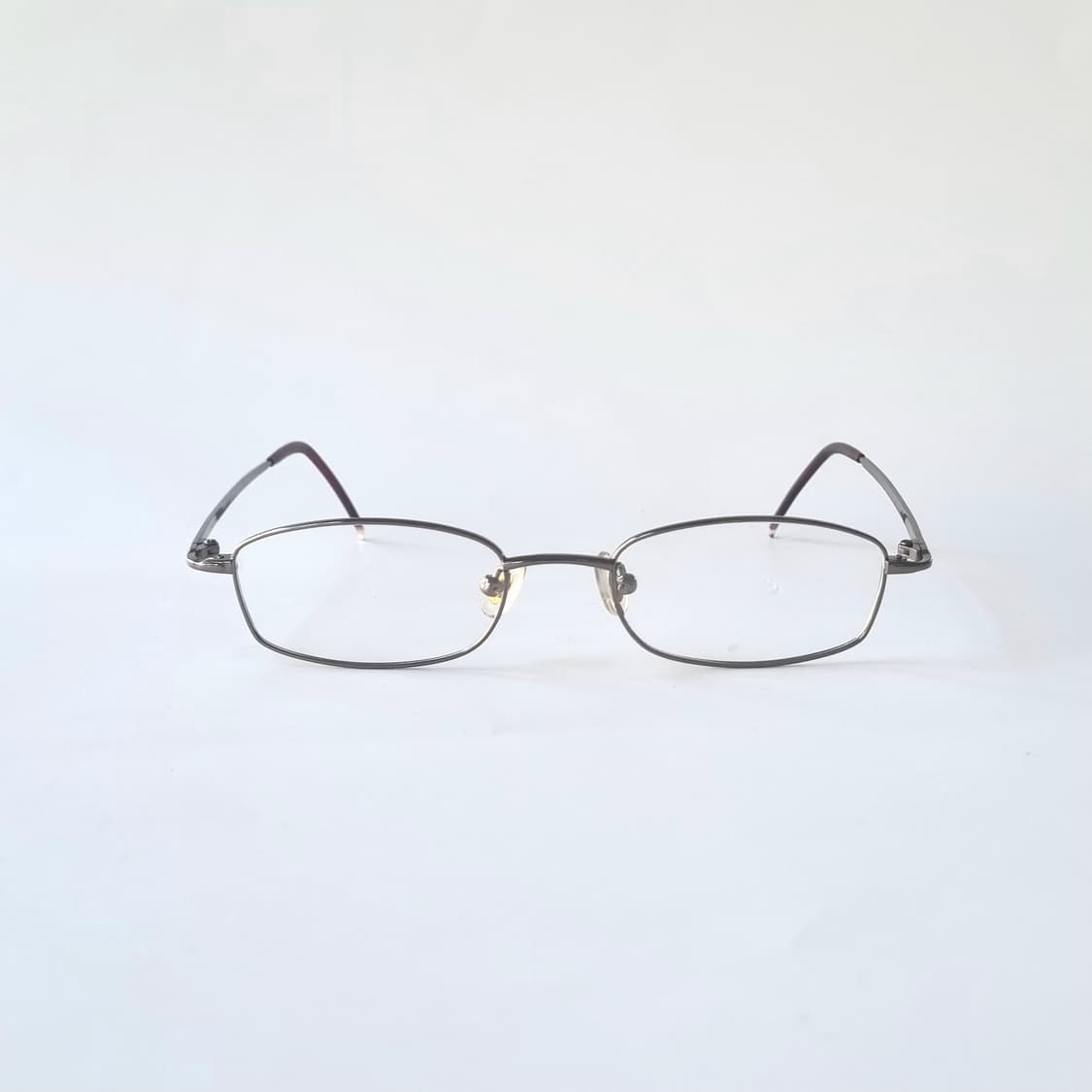 데드스탁 지적인 무드의 실버 메탈 슬림 타원형 안경테 781 상품이미지1