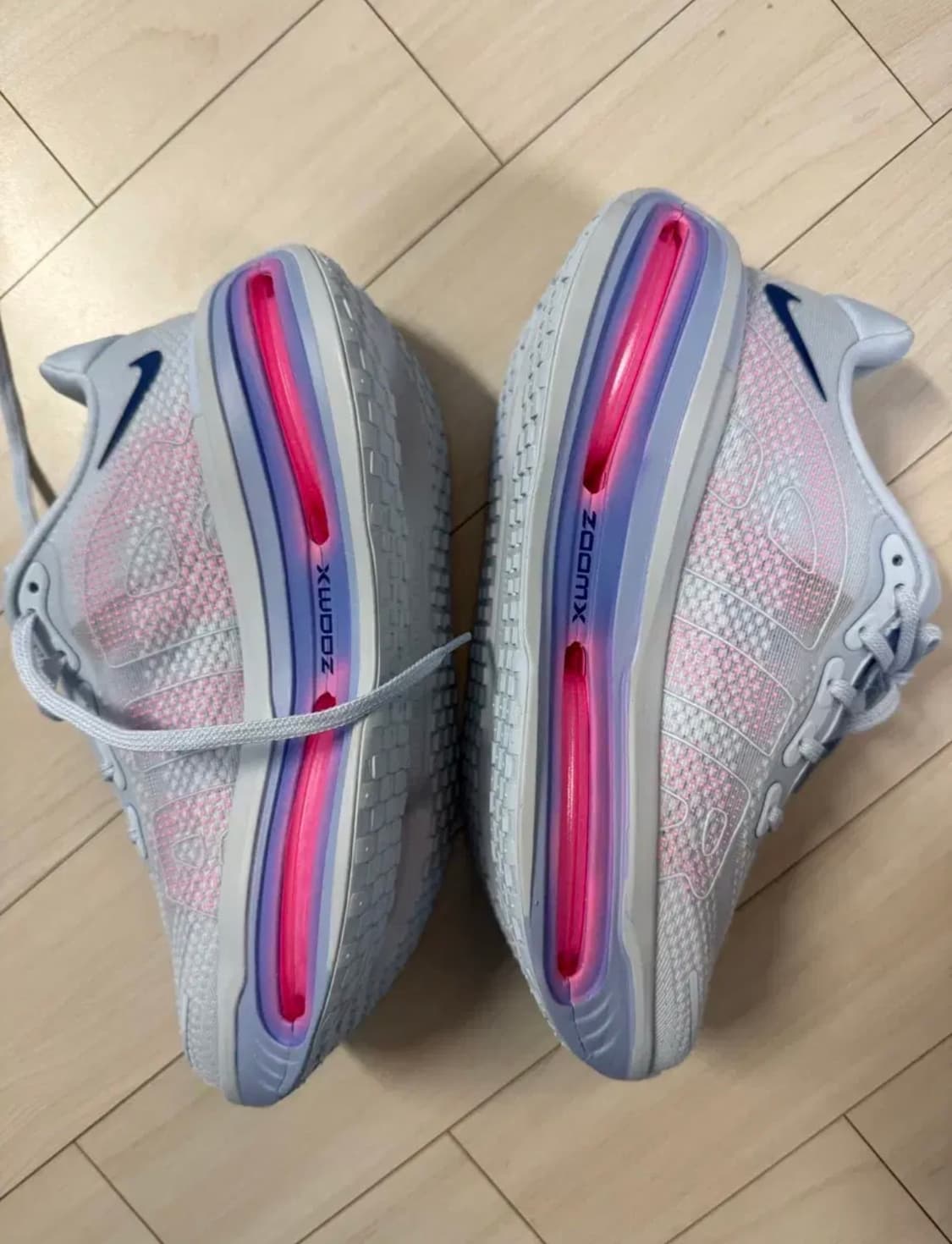 나이키 보메로 프리미엄 w260 블루틴트 상품이미지2