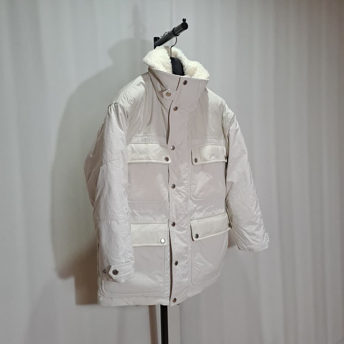 (택포) 헤지스 22FW 탈착퍼 구스다운점퍼 100 B310 상품이미지5