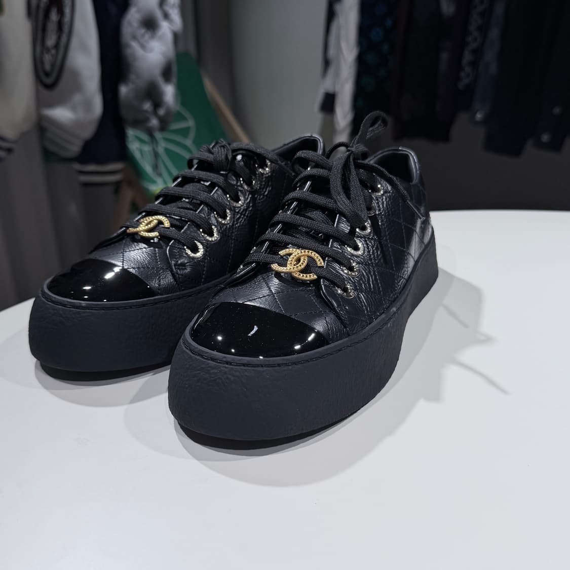 (S+/38.5) / 샤넬 빅터 쿼즈 퀄팅 블랙 스니커즈 상품이미지3