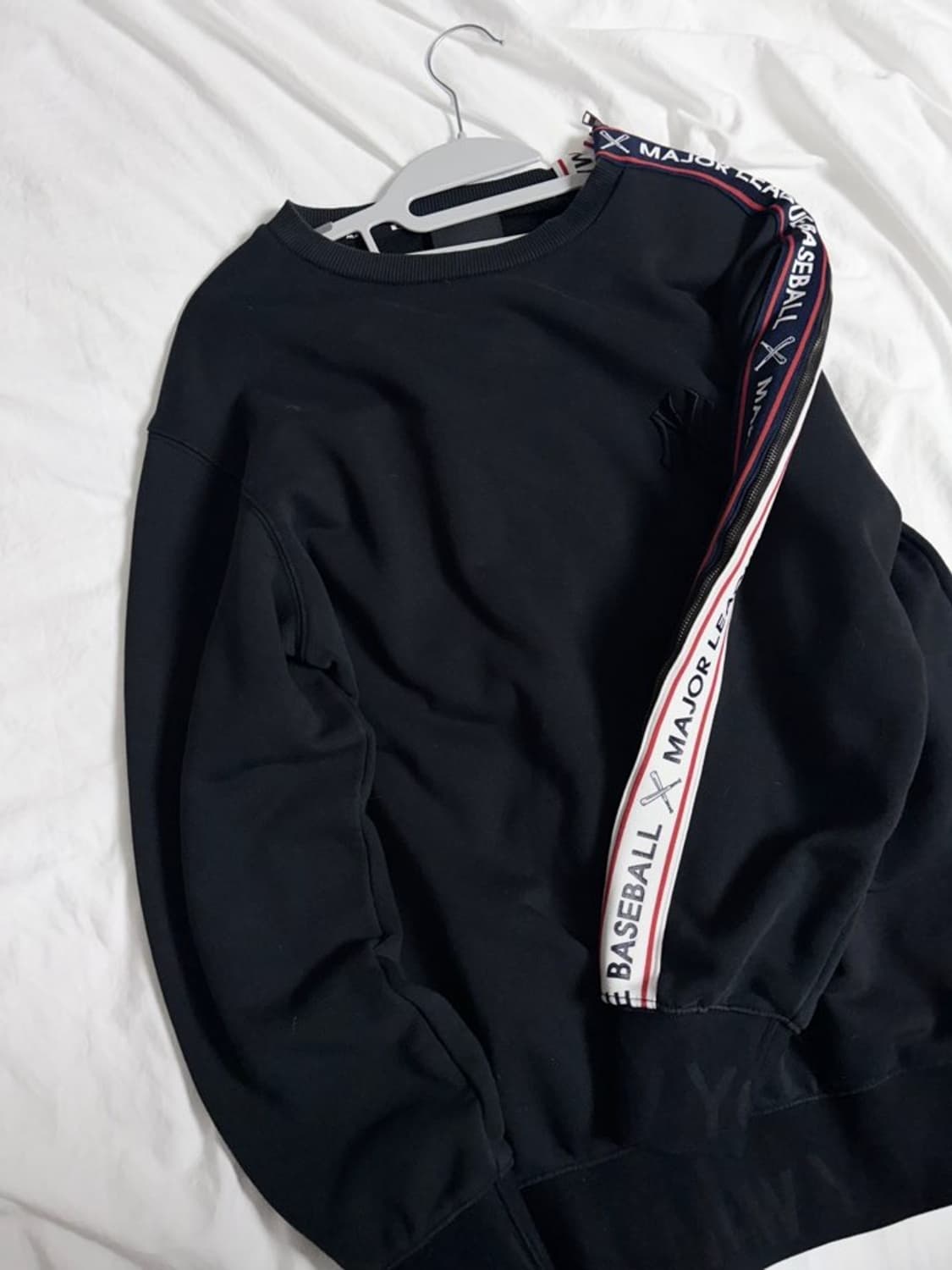 Mlb 사이드라인 맨투맨 상품이미지3