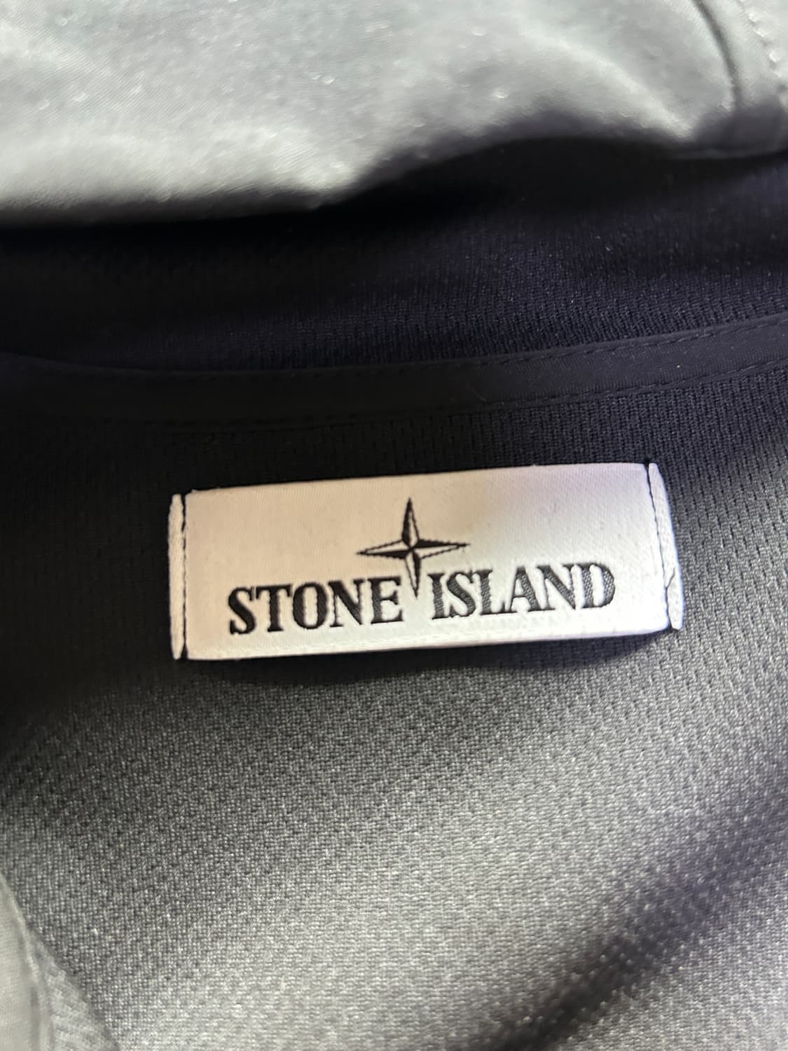 [21SS, M]스톤아일랜드 소프트쉘 바람막이 자켓 상품이미지2