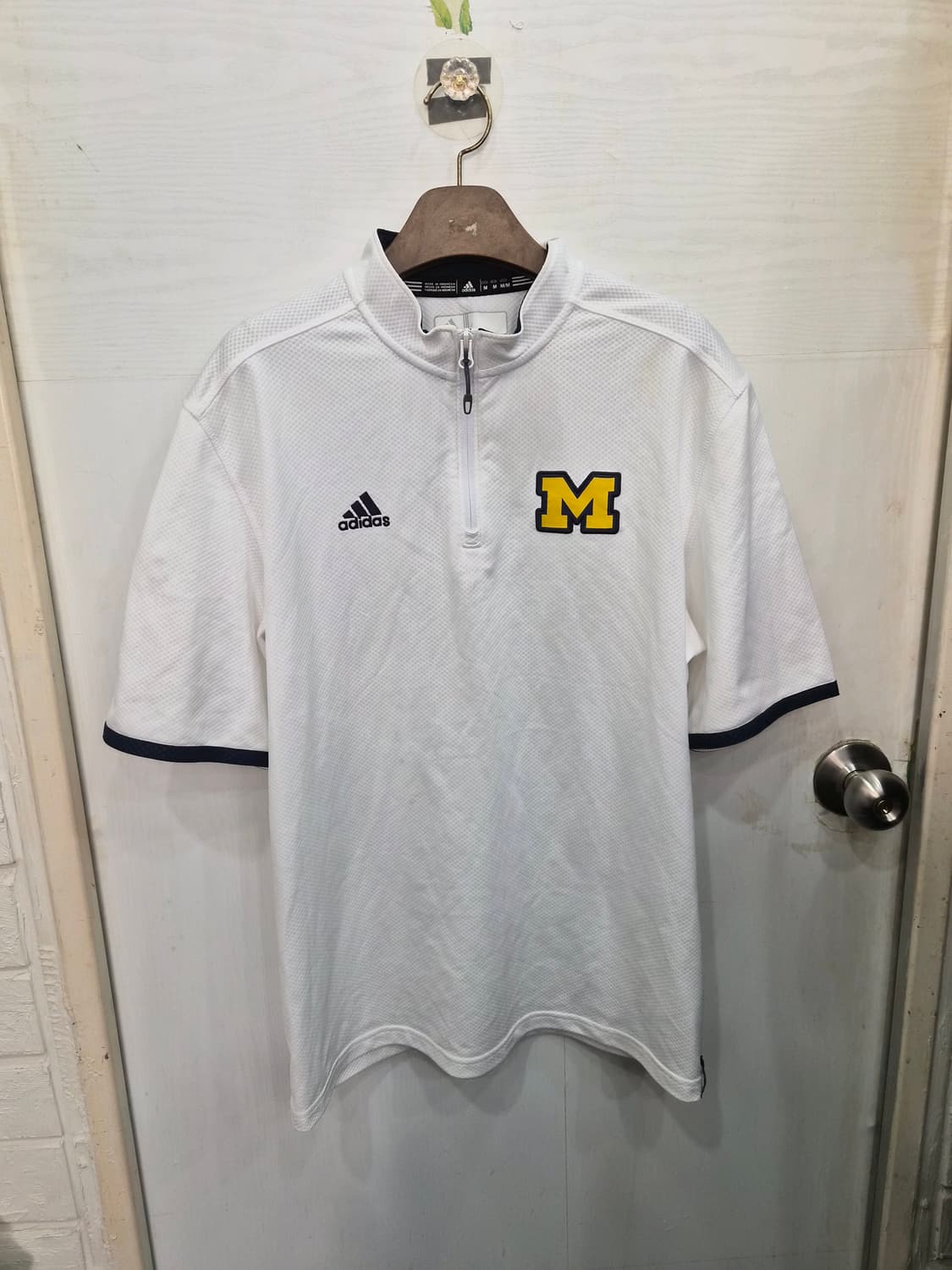 USA M,크게나옴 )) adidas아디다스 미시간 반집업 반팔티셔츠!~ 상품이미지1
