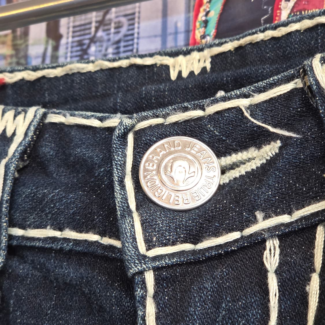 트루릴리전 USA 조이 슈퍼티 워싱 부츠컷 데님 팬츠 상품이미지8