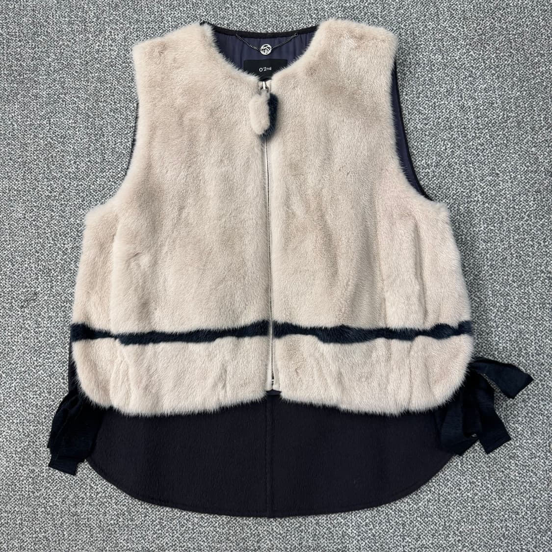 O'2nd 밍크 베스트 상품이미지1