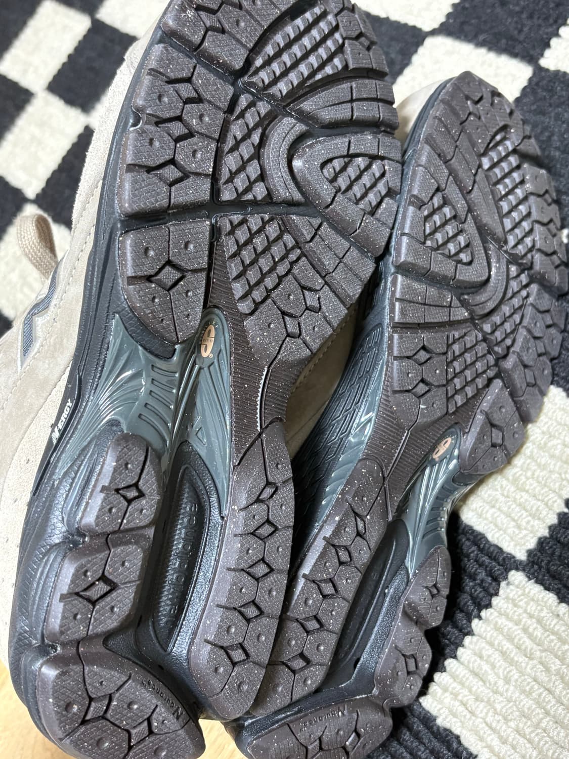 (265)뉴발란스 2002R 베이지 드리프트우드 블랙탑 새상품 992 상품이미지5