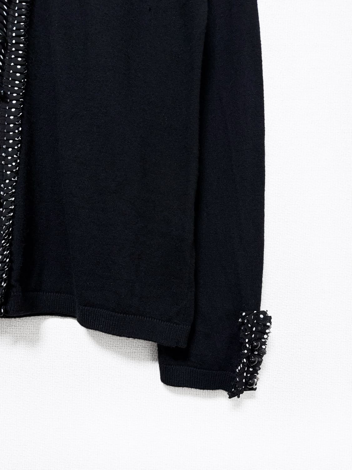 Dot Lace Trim Cardigan – Black 상품이미지6