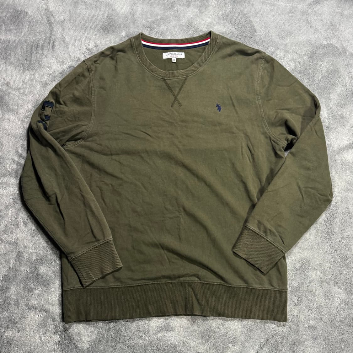 US폴로 에센 카키 맨투맨 상품이미지1