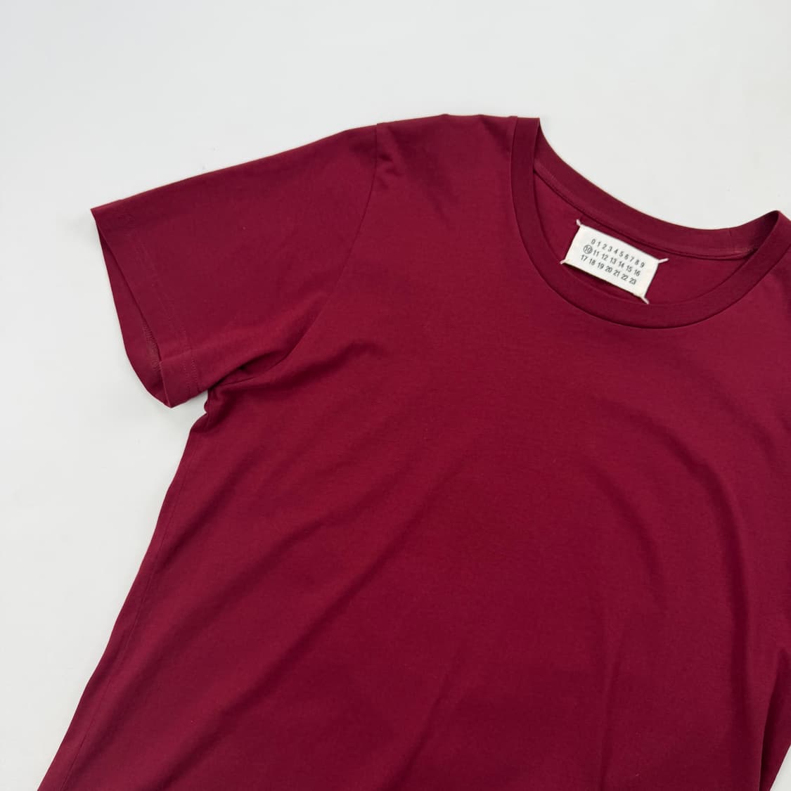 메종 마틴 마르지엘라 버건디 반팔 (48) 상품이미지2