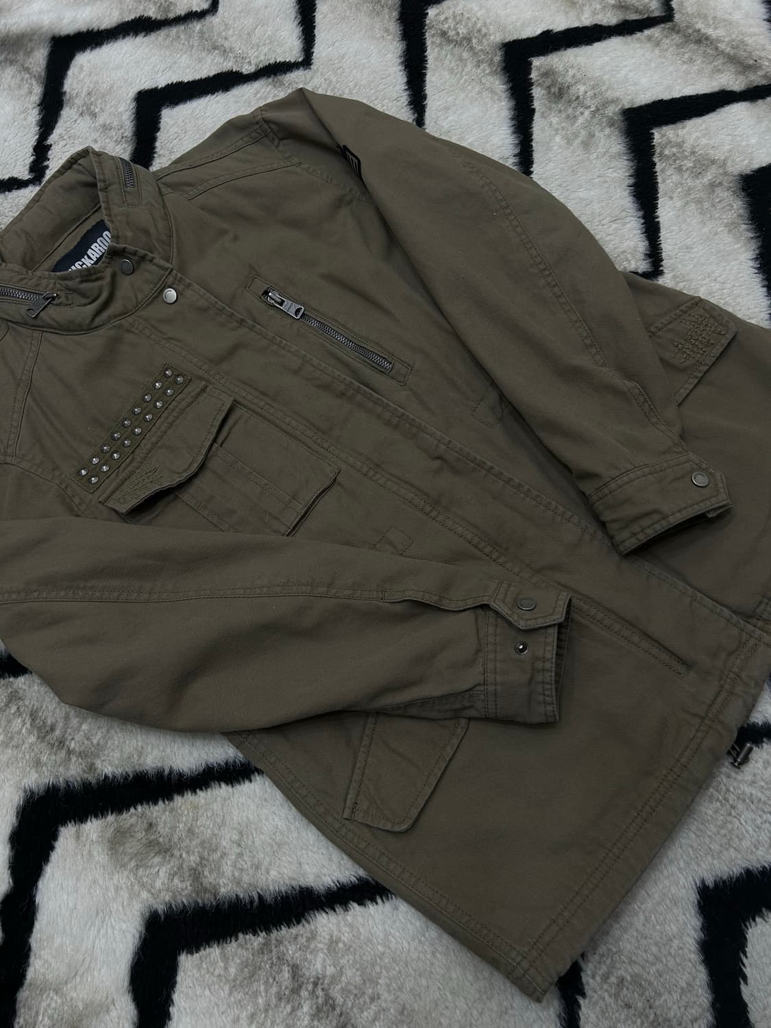 [S]버커루 스컬 자수 사파리 야상 자켓 상품이미지3