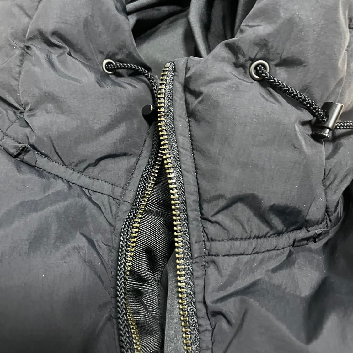 더니트 컴퍼니 덕다운 패딩 S 상품이미지4