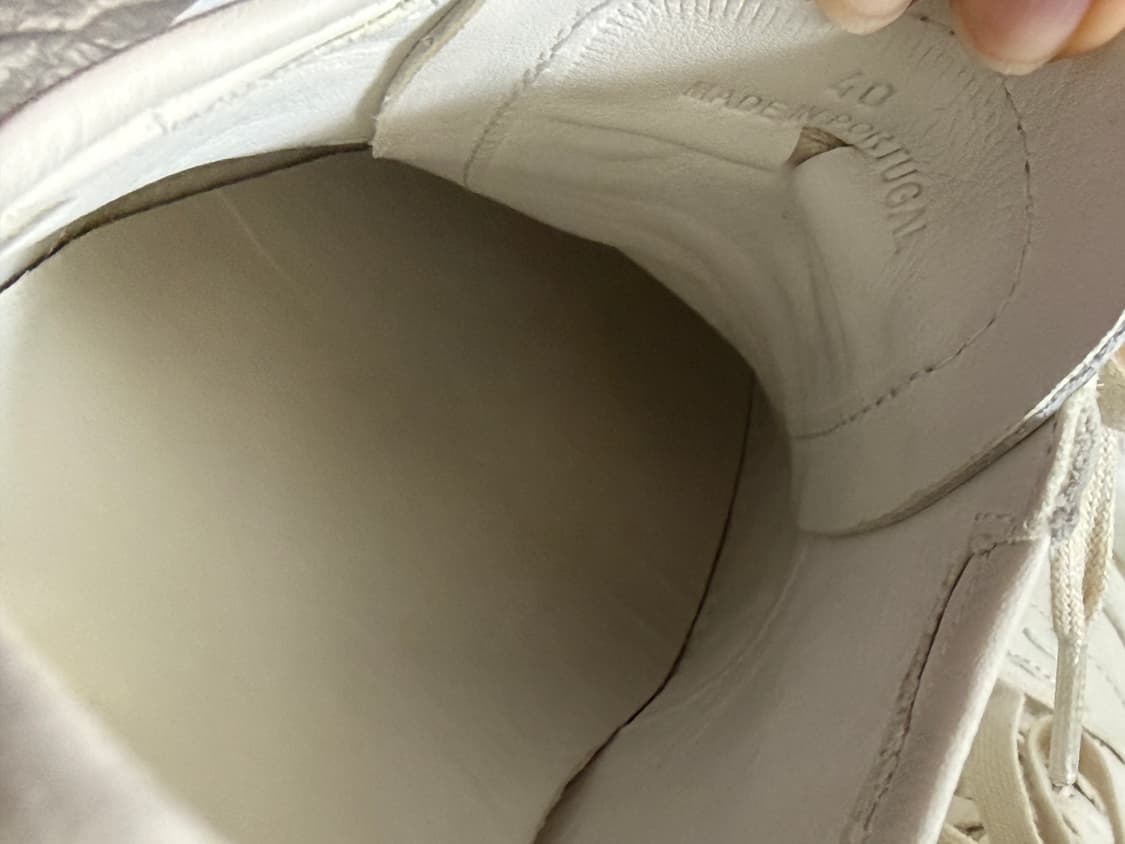 르메르 리놀륨 스니커즈 클레이화이트 40 상품이미지3