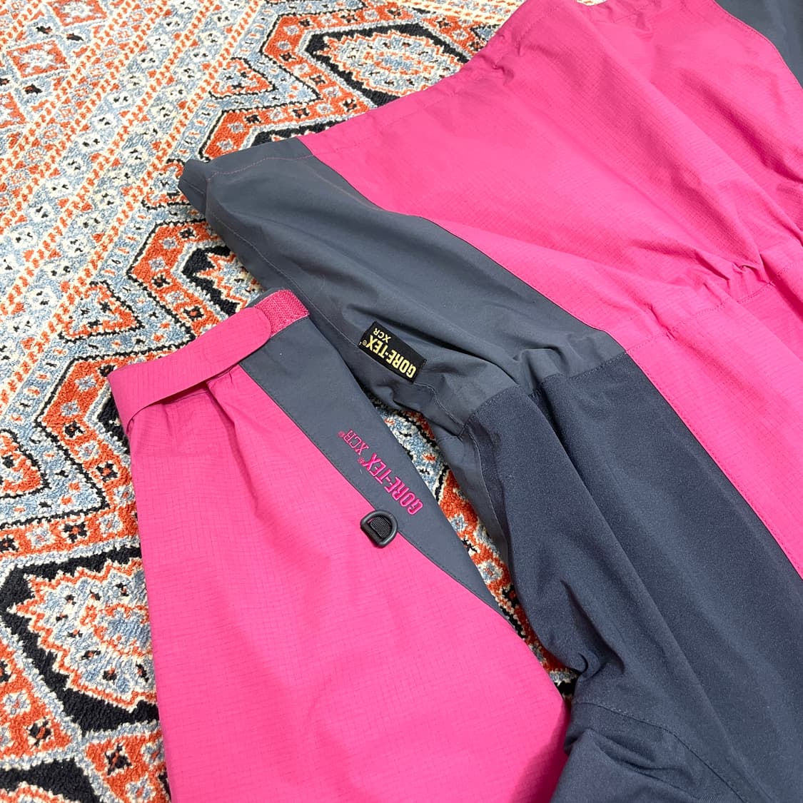 코오롱스포츠 핑크배색 고어텍스 바람막이 점퍼 여성90 상품이미지6