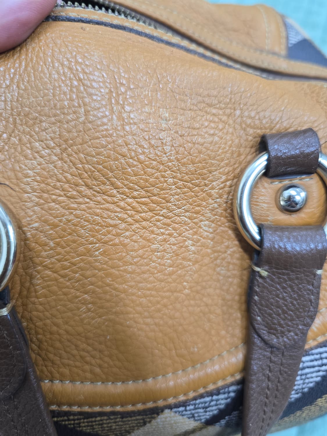 해지스 체크 보스턴백 상품이미지5