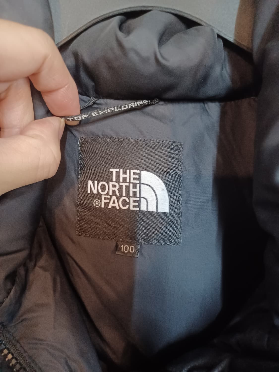 노스페이스 구형 눕시 700 패딩 블랙 100 상품이미지3