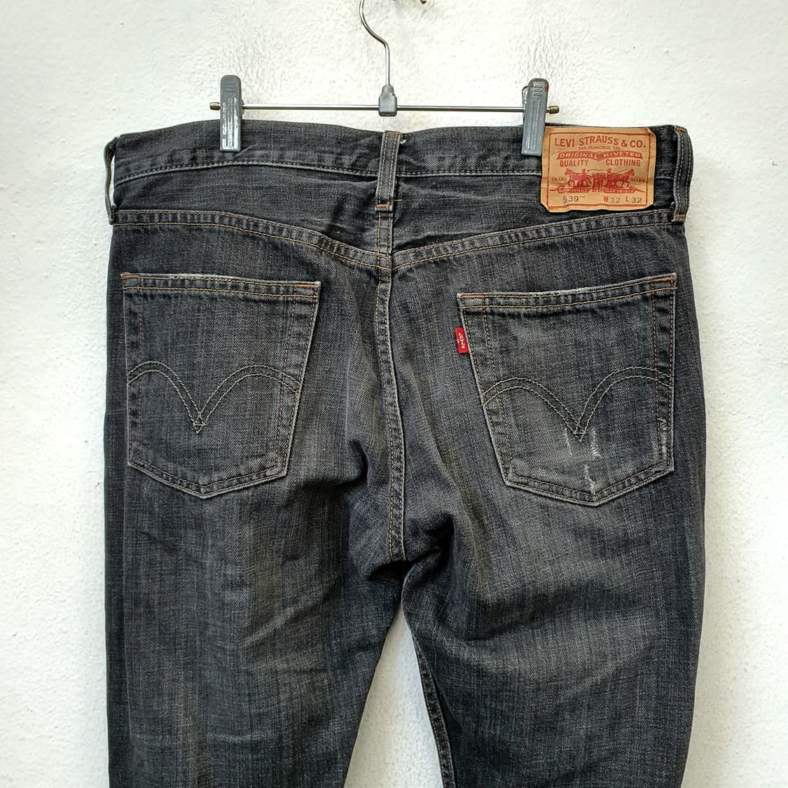 Levi's 539 빈티지 스트레이트핏 흑청데님(32) 상품이미지1