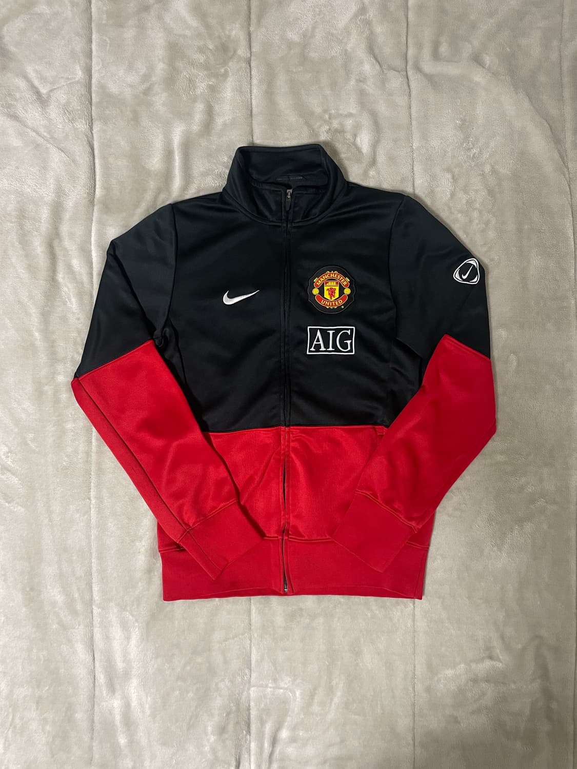 나이키 맨유 트랙자켓 상품이미지1