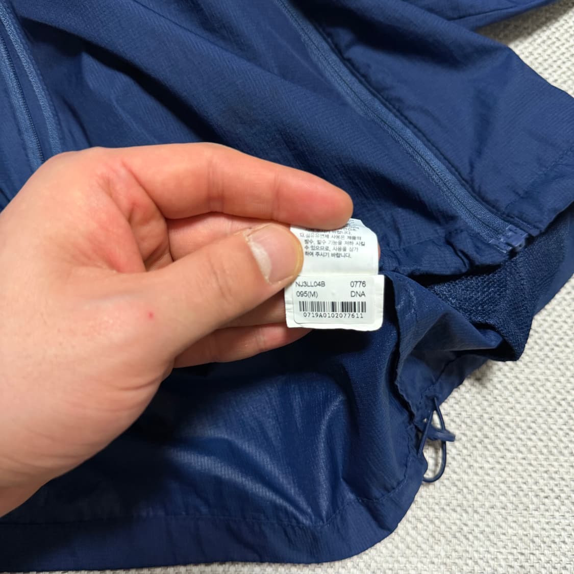 노스페이스 경량 바람막이 자켓 상품이미지6