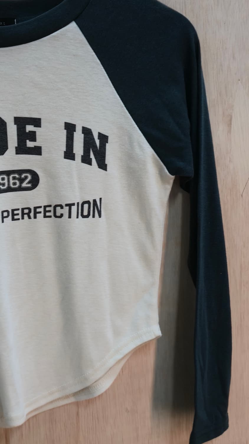 그린 아이보리 긴팔 크롭 티셔츠 상품이미지2