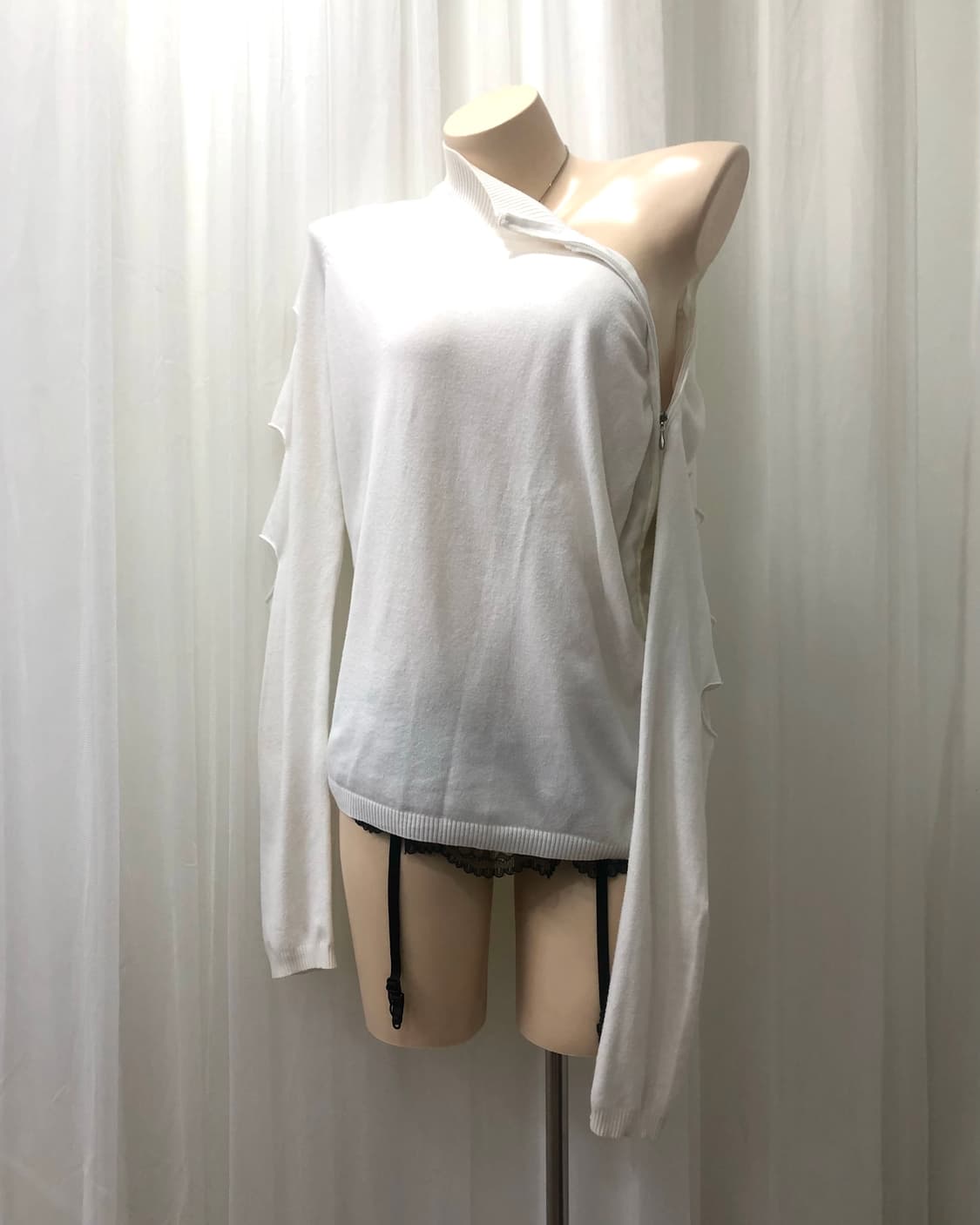 sleeve detail white unbalanced zip up  상품이미지2