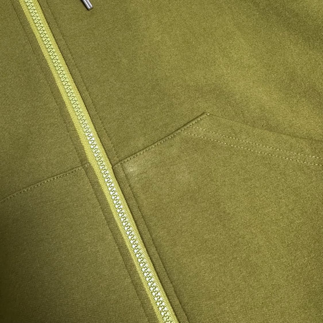 아더에러 19FW 스톤로고 후드집업 A2 상품이미지4