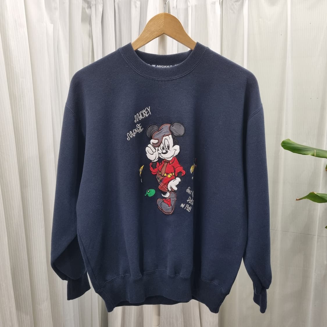디즈니 오리지날 빈티지 미키마우스 패치 맨투맨 1940 상품이미지1
