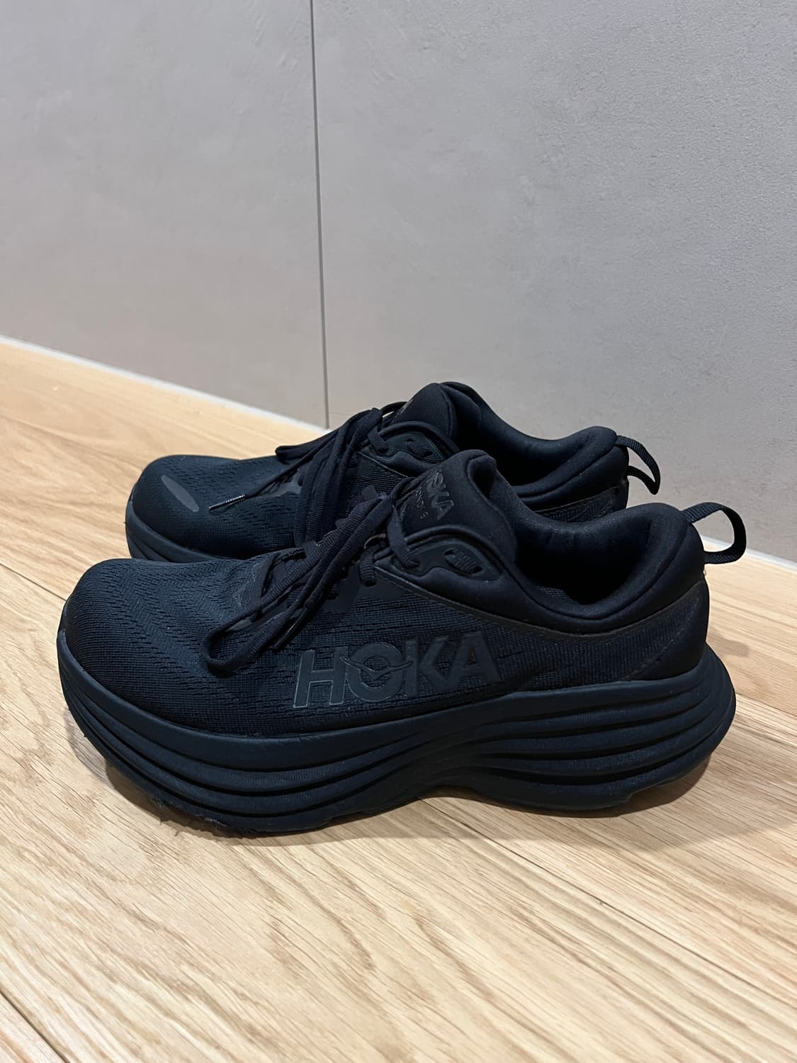 호카 본디 8 블랙 (260) 상품이미지2