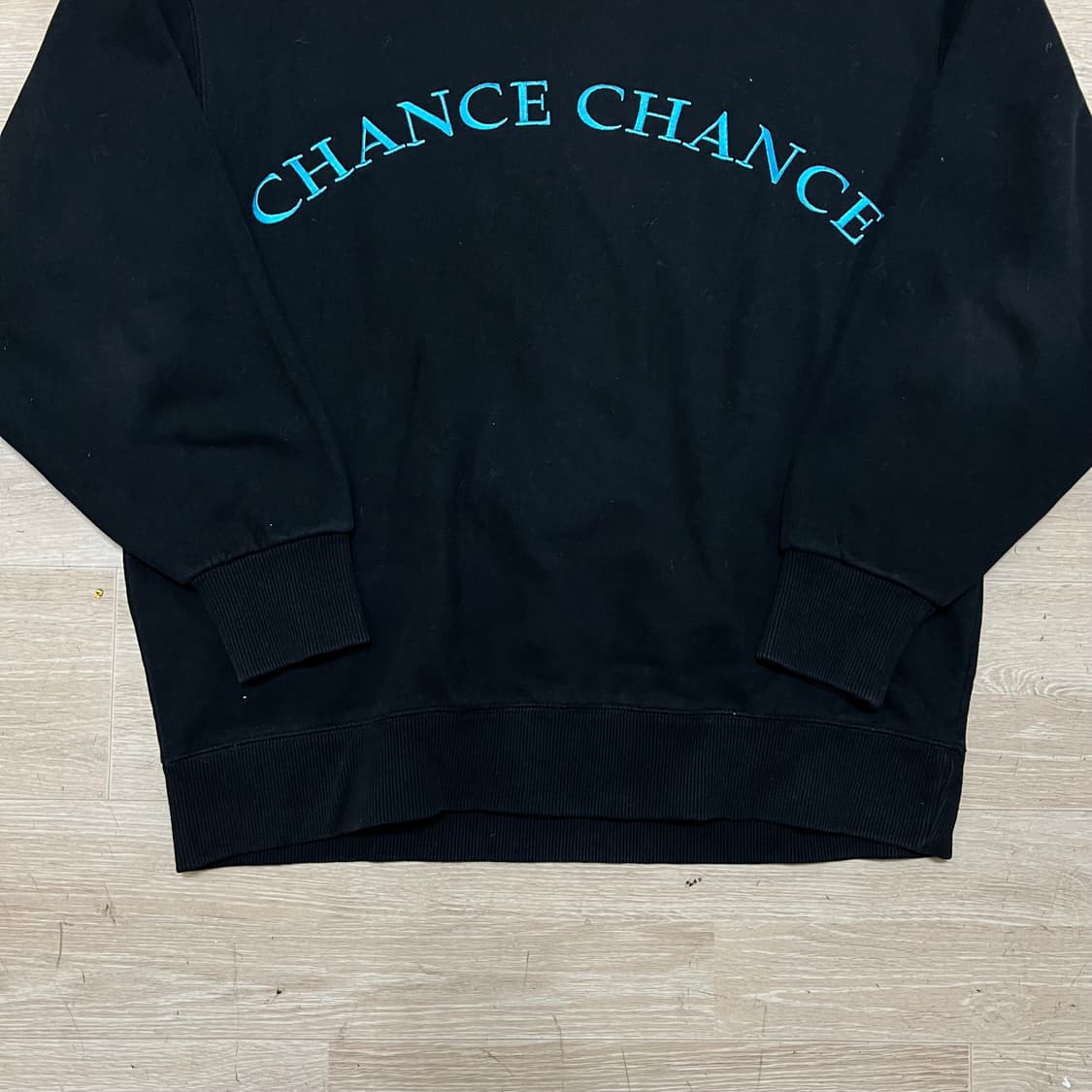 챈스챈스 남여공용 아치 로고 기모 맨투맨 크루넥 티셔츠 [블랙] M/95 상품이미지3