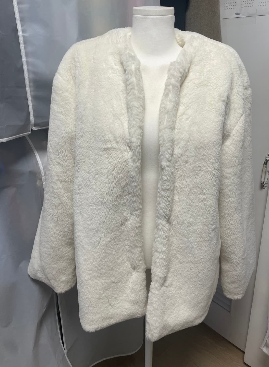 9nine 디자이너 브랜드 화이트 퍼자켓 아이보리 퍼자켓 하프코트 상품이미지3