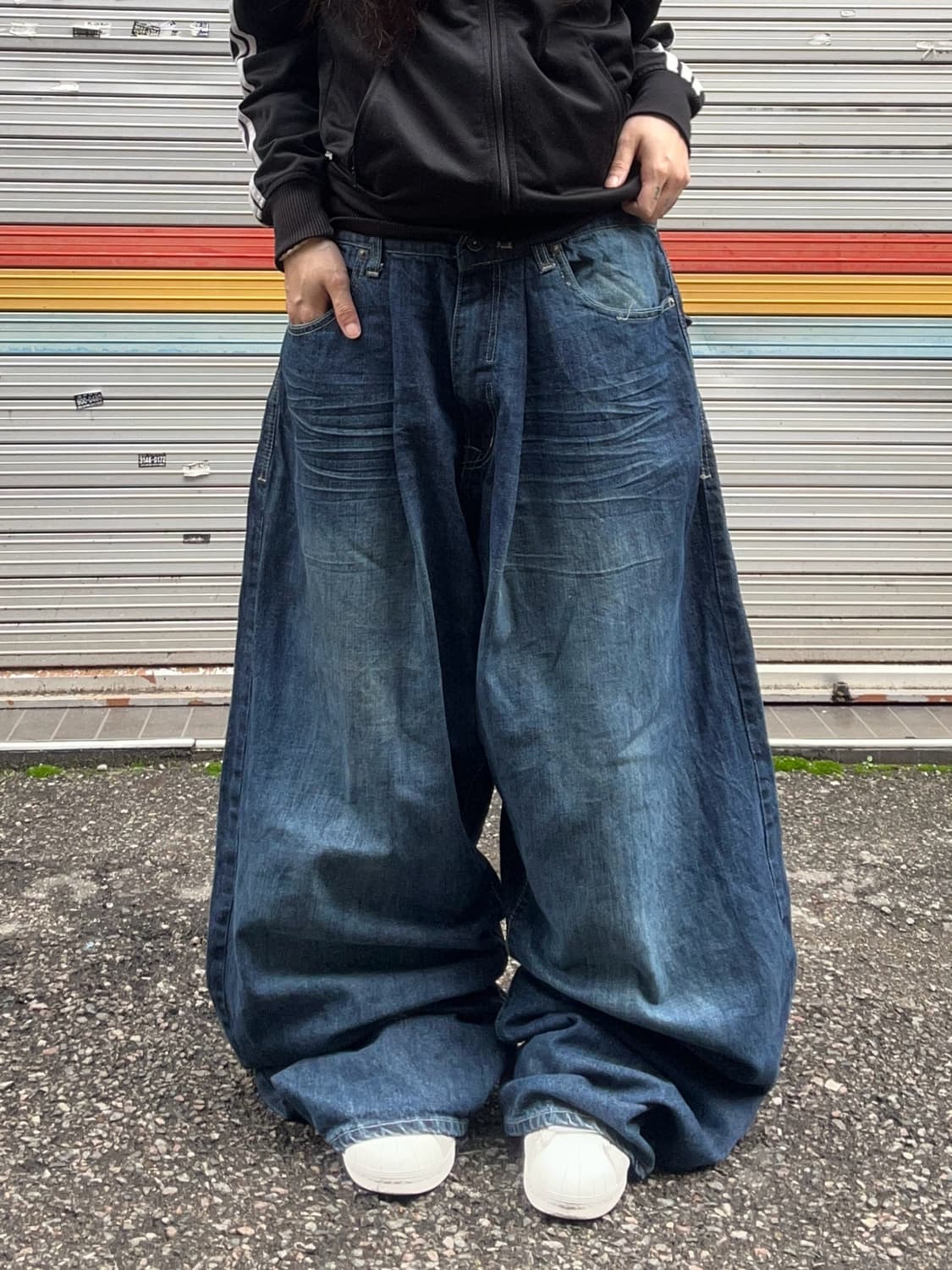  90s ROCA WEAR 백포켓 디테일 워싱 데님와이드 벌룬팬츠 상품이미지3