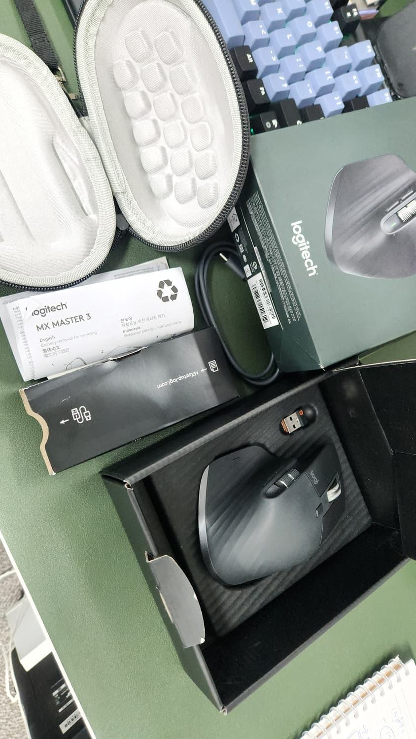 # 로지텍 MX Master 3 인체공학 퍼포먼스 어고노믹 무선 마우스 상품이미지2