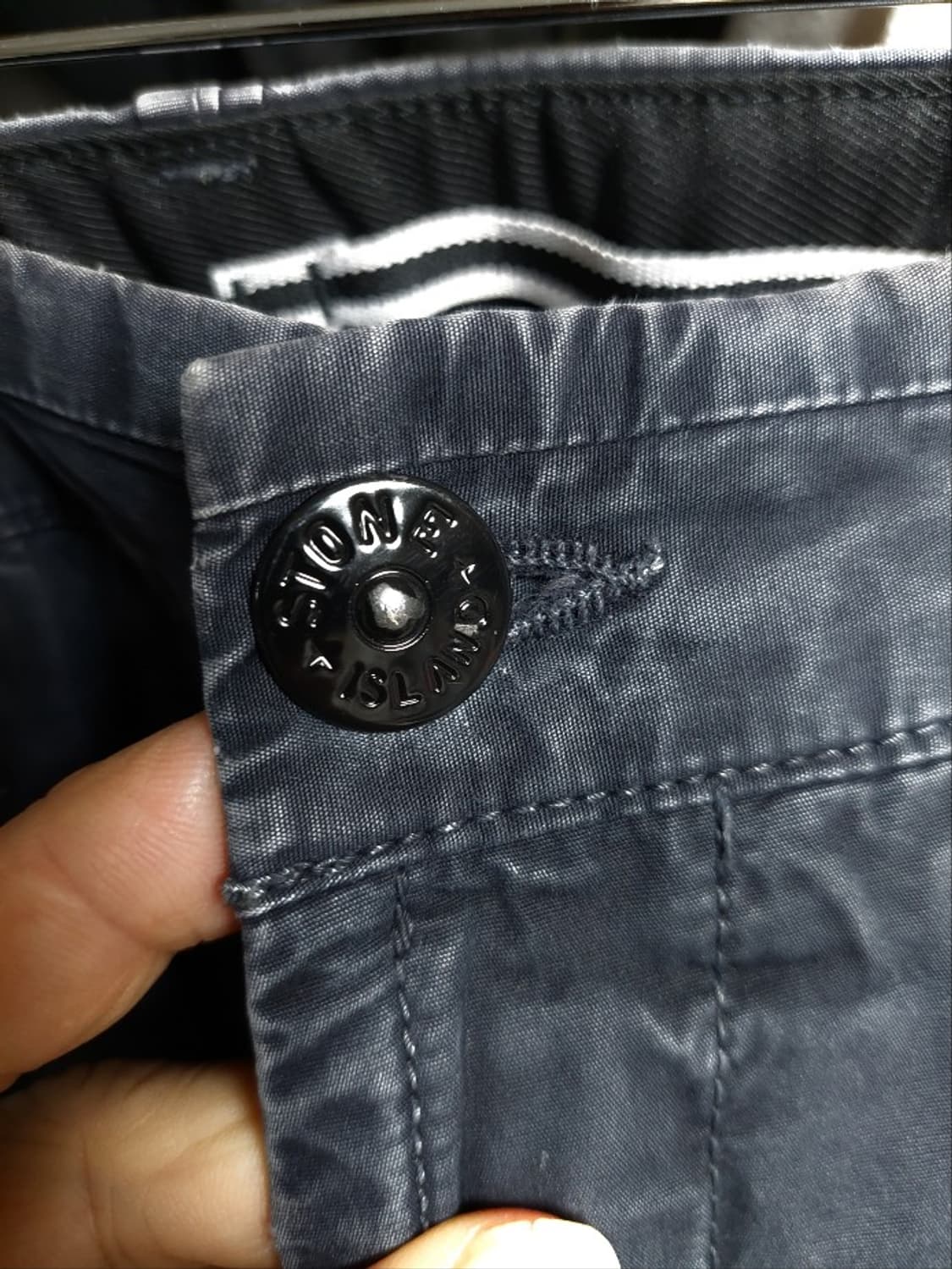 스톤아일랜드 카고 바지 블랙 w30 백화점판 상품이미지7