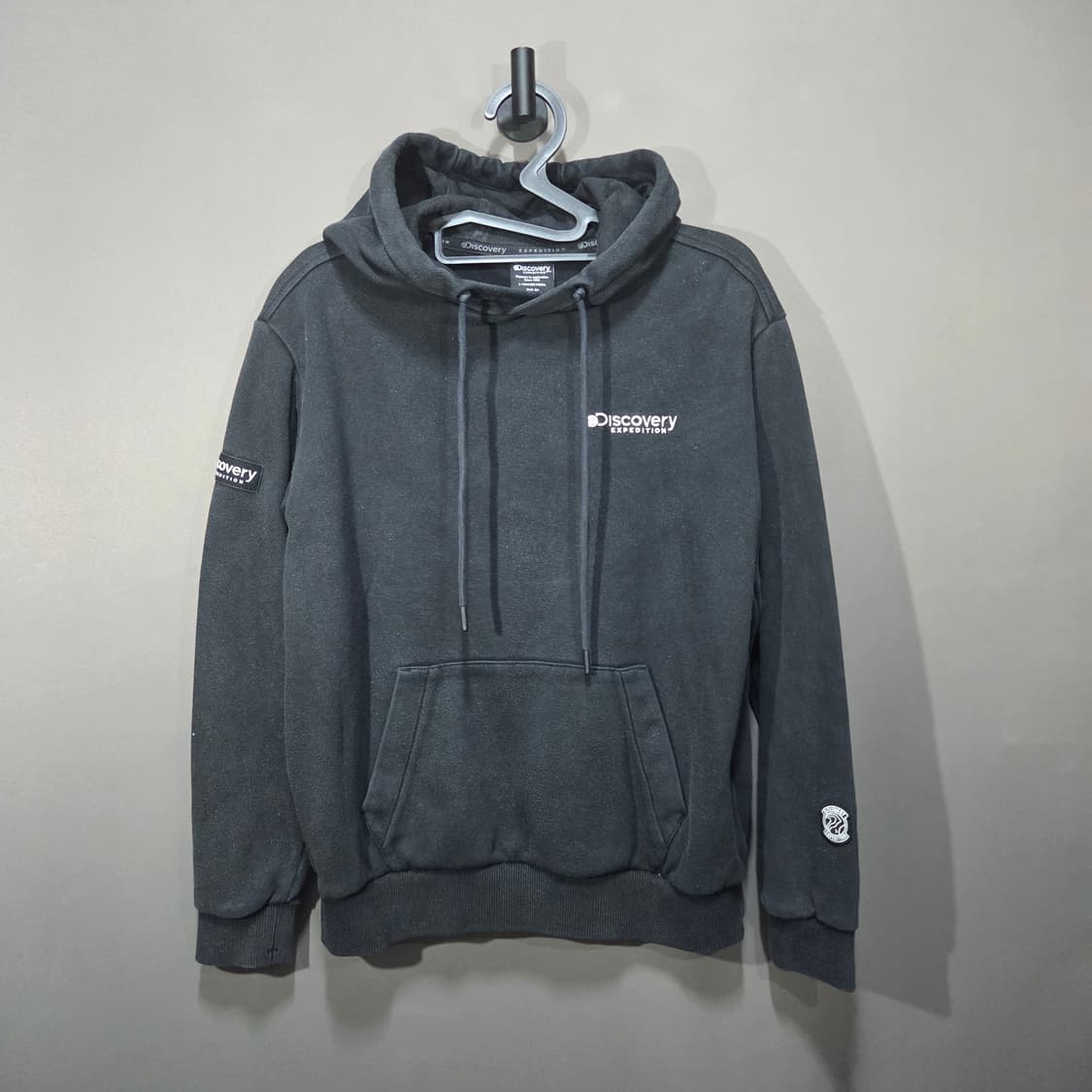 디스커버리 후드티 상품이미지1