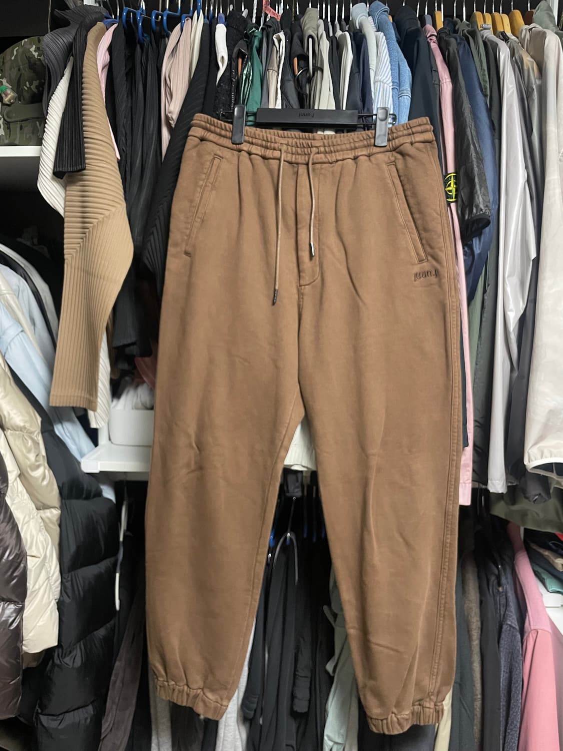 [46] 준지 juun.j 브라운 조거 스웻 팬츠 상품이미지1