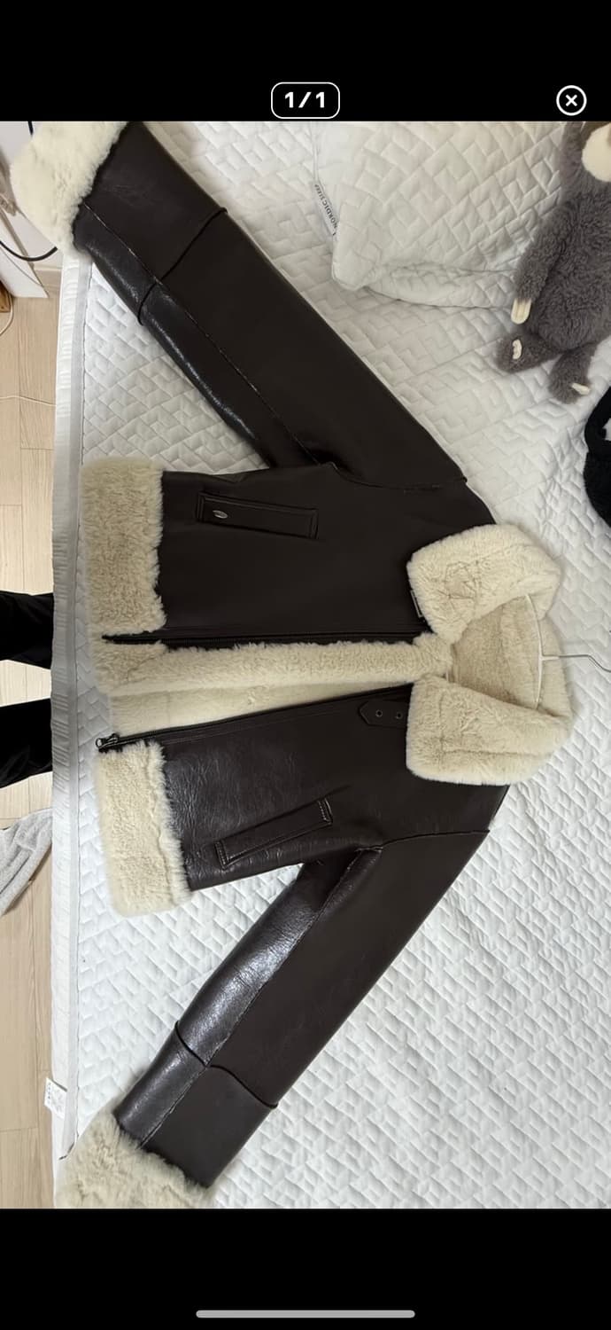 새상품 보헴서 보헤미안서울 슬림핏 셔링 무스탕 다크브라운 상품이미지3