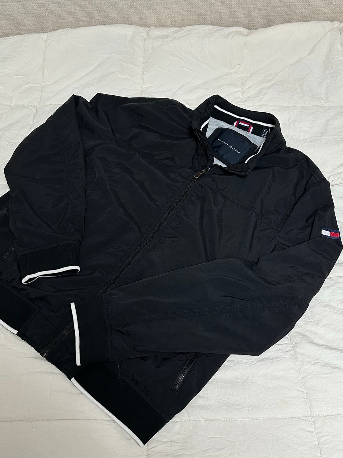 타미힐피거 블랙 윈드브레이커 XL 상품이미지2