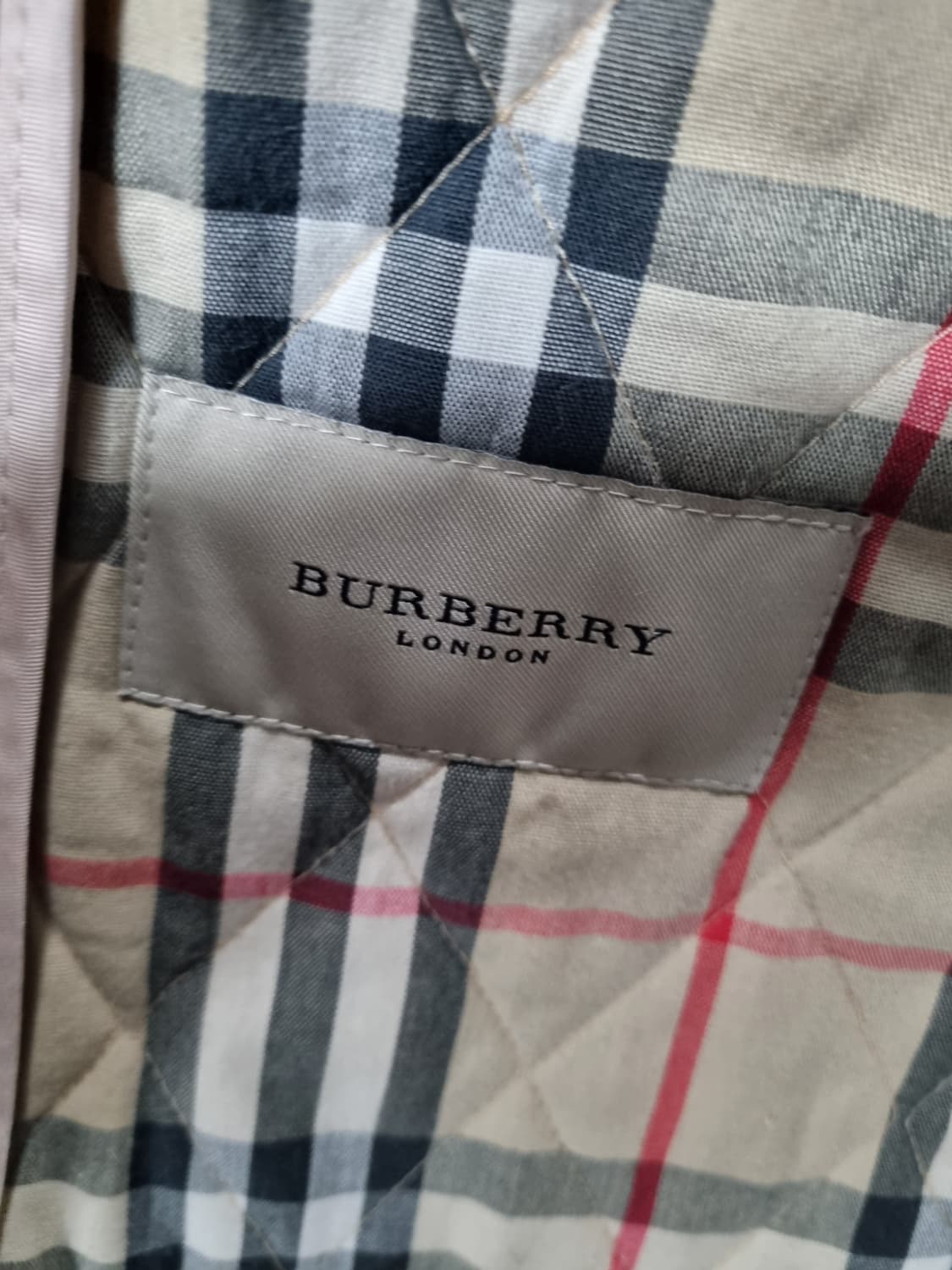 버버리 여성 퀼팅 자켓  상품이미지5