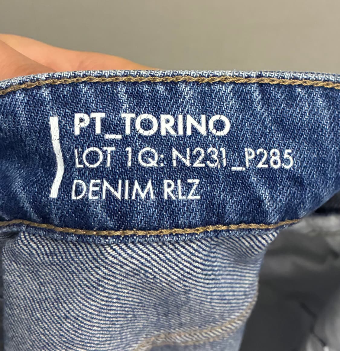 (33)PT torino 피티토리노 레게 라이트블루 데님 슬림핏 pt05 상품이미지9
