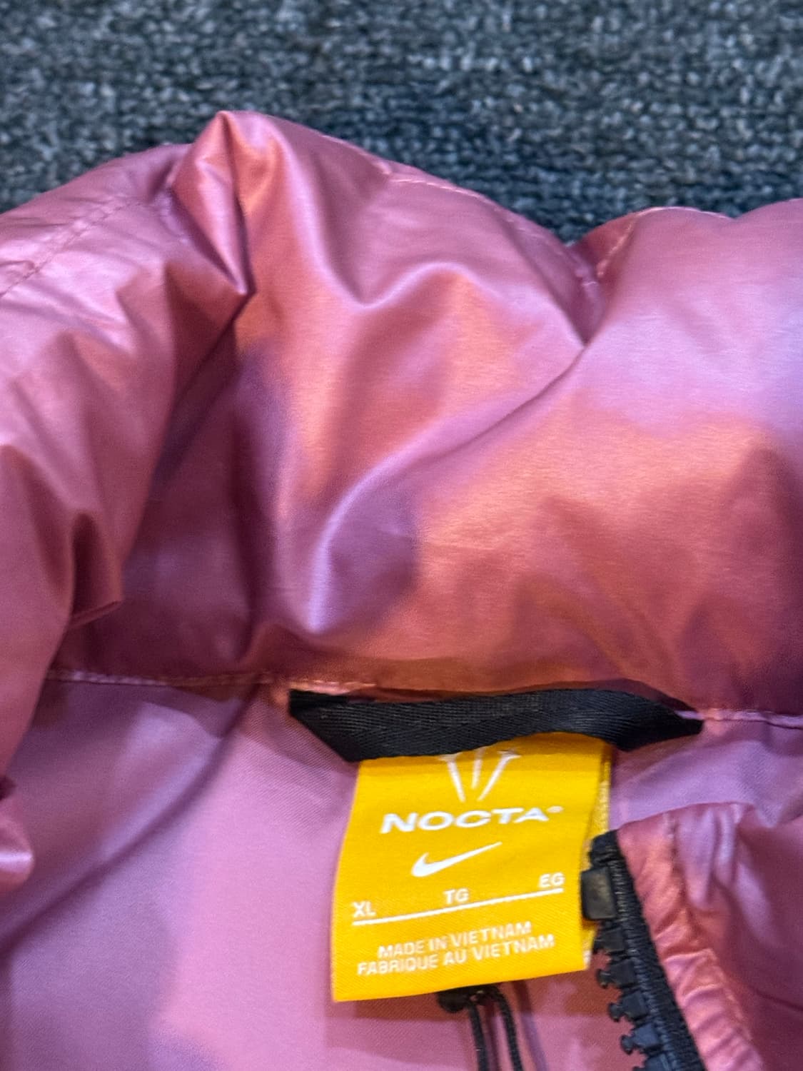 나이키 x 드레이크 녹타 선셋 퍼퍼 자켓 핑크 상품이미지4