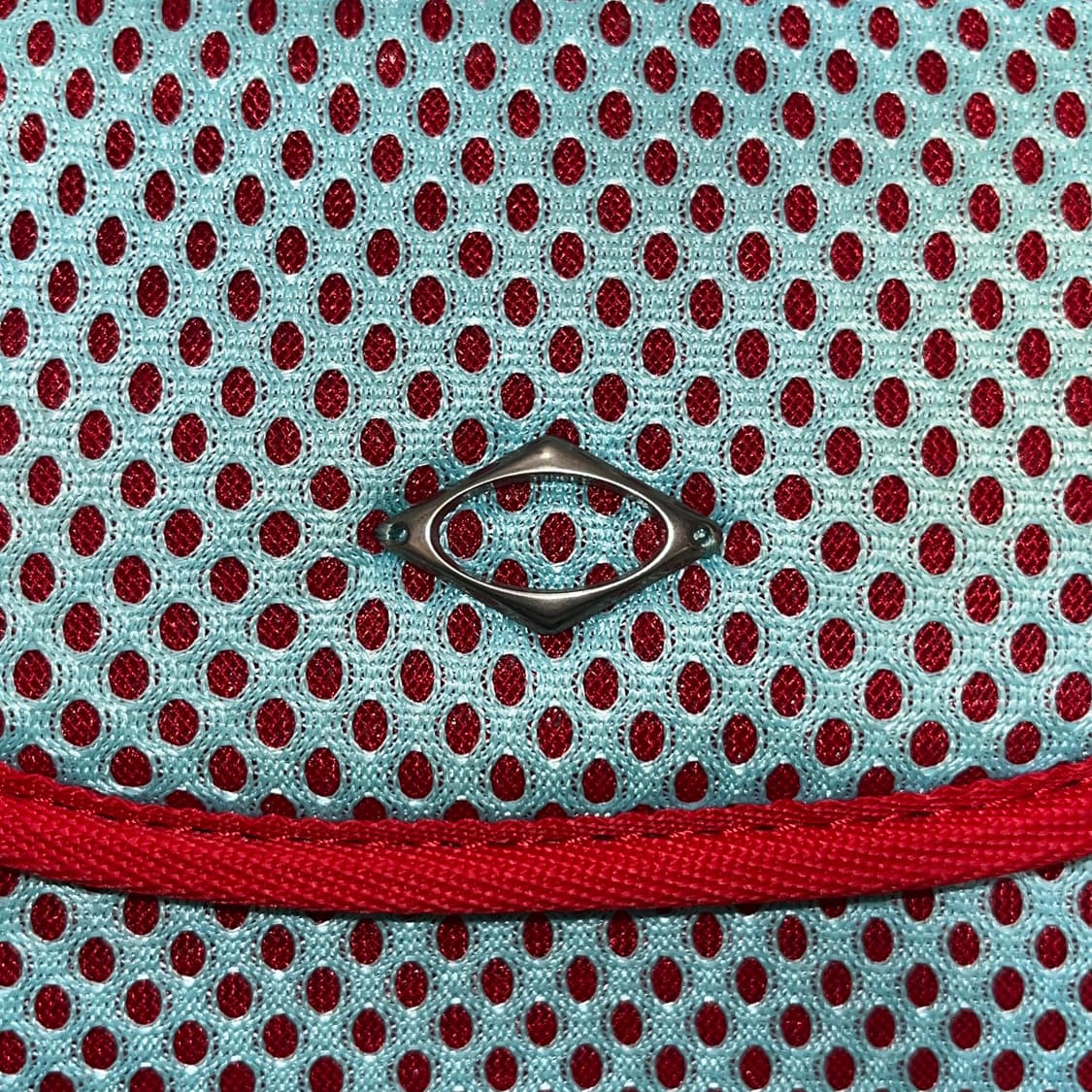 미스치프 쿠션 미니 크로스백 스카이블루 상품이미지4