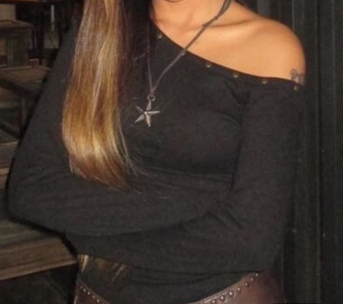 블랙 오프숄더 롱슬리브 티셔츠 언발 긴팔 탑 상품이미지2